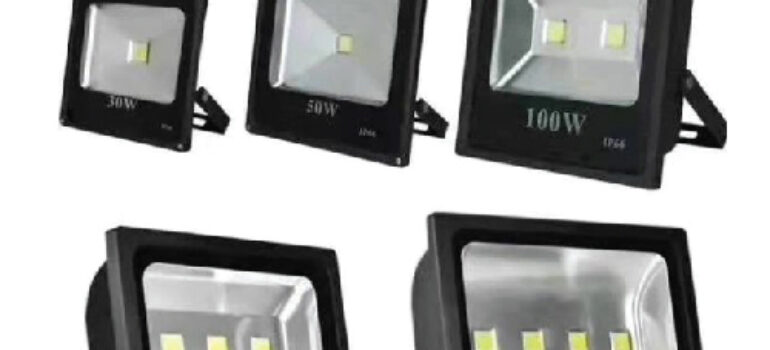 100W bằng bao nhiêu Vôn